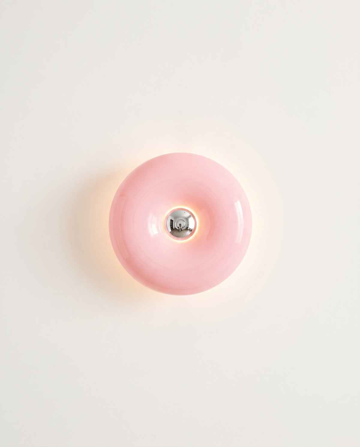 WarmTheory Donut Lamp - Pink